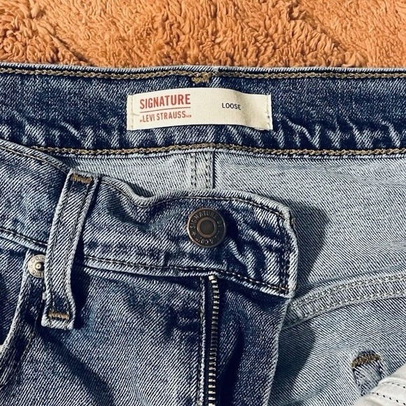 Signature Levi Strauss Men's Jeans 34x32 Loose Style Blue Denim Straight Leg - Picture 3 of 7